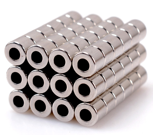 Circular permanent magnet