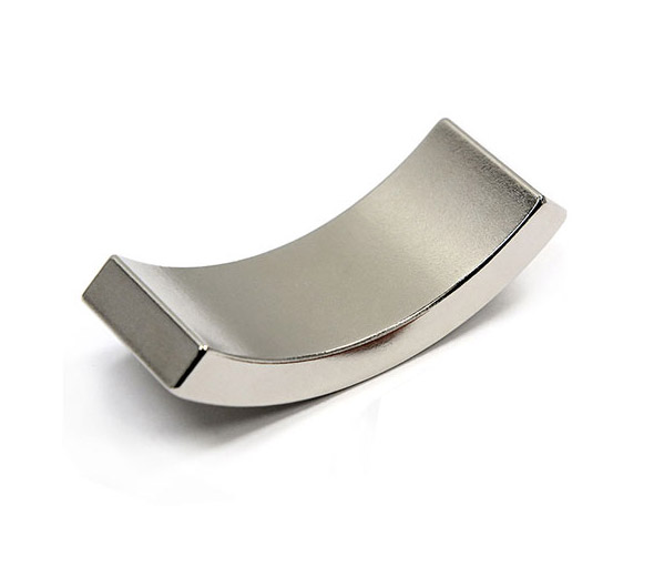 Arc shaped NdFeB magnet