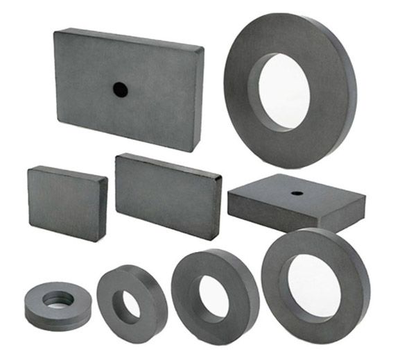 Ferrite magnet